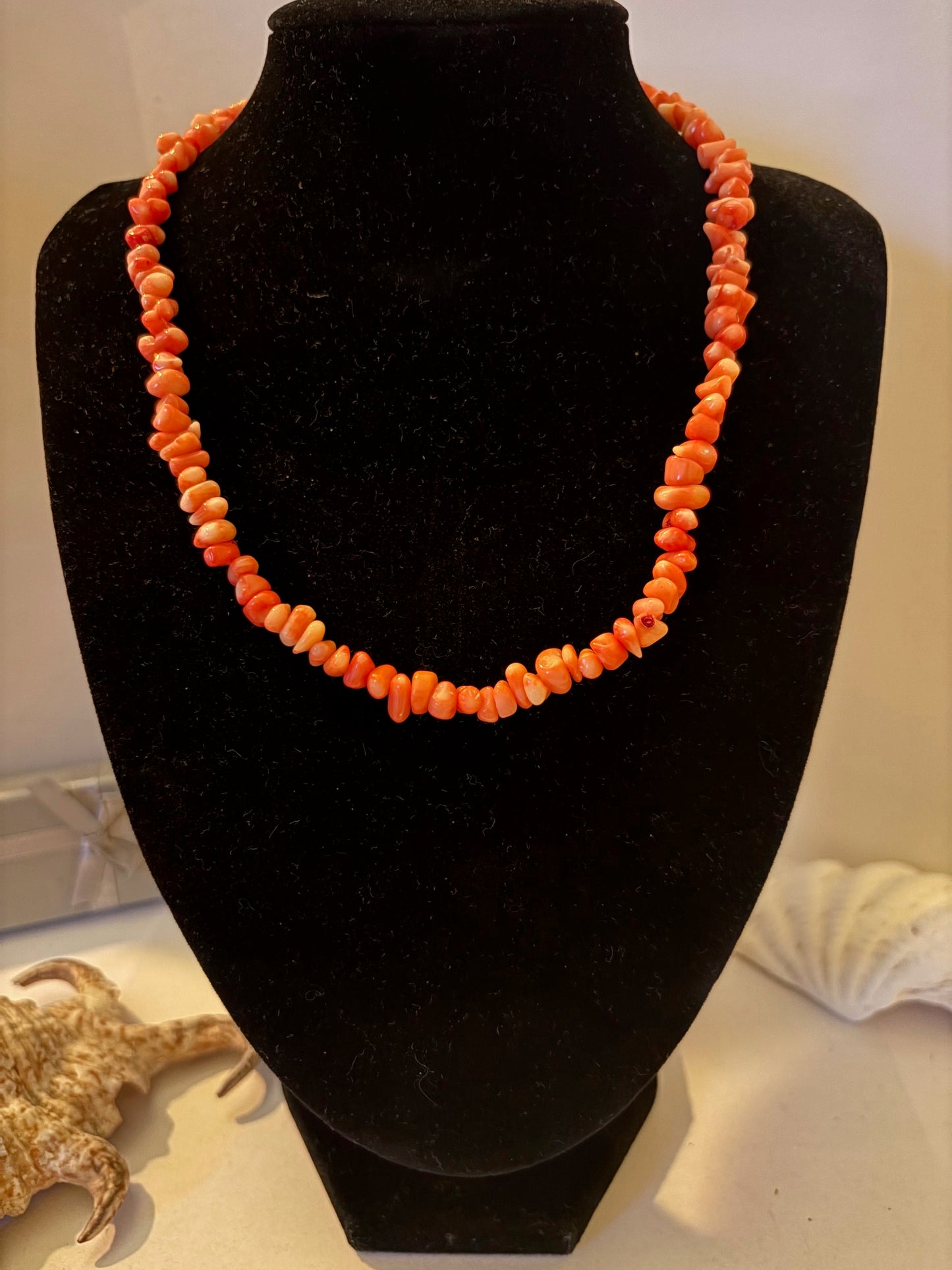 Vintage Engelshaut Korallenkette Rosa – Angelskin Collier 42 cm