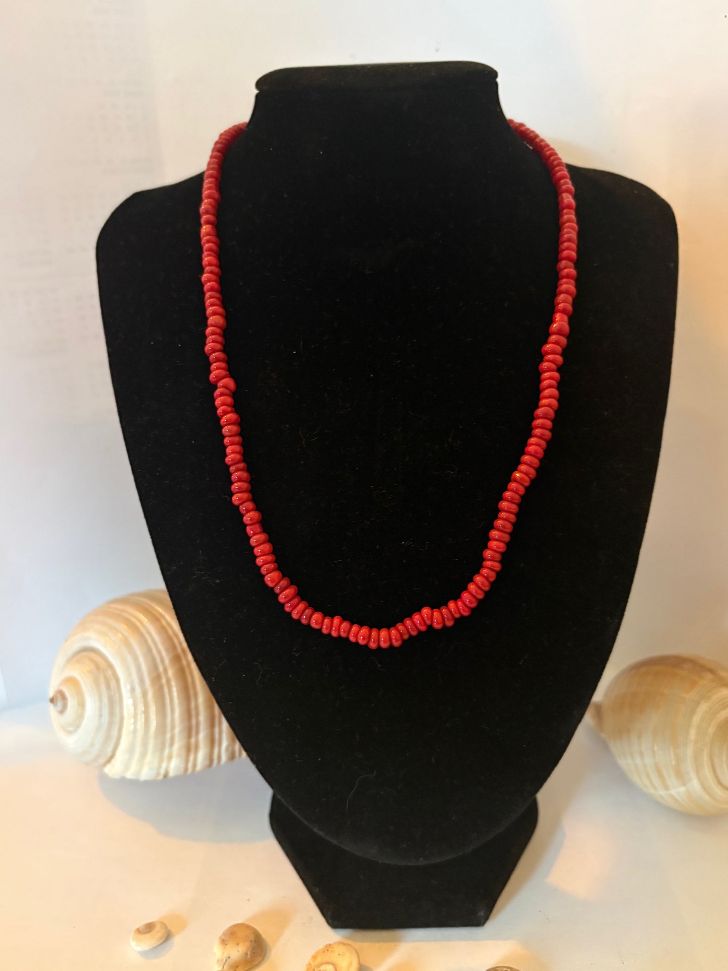 Vintage rote Korallenkette – klassisch, ca. 45 cm