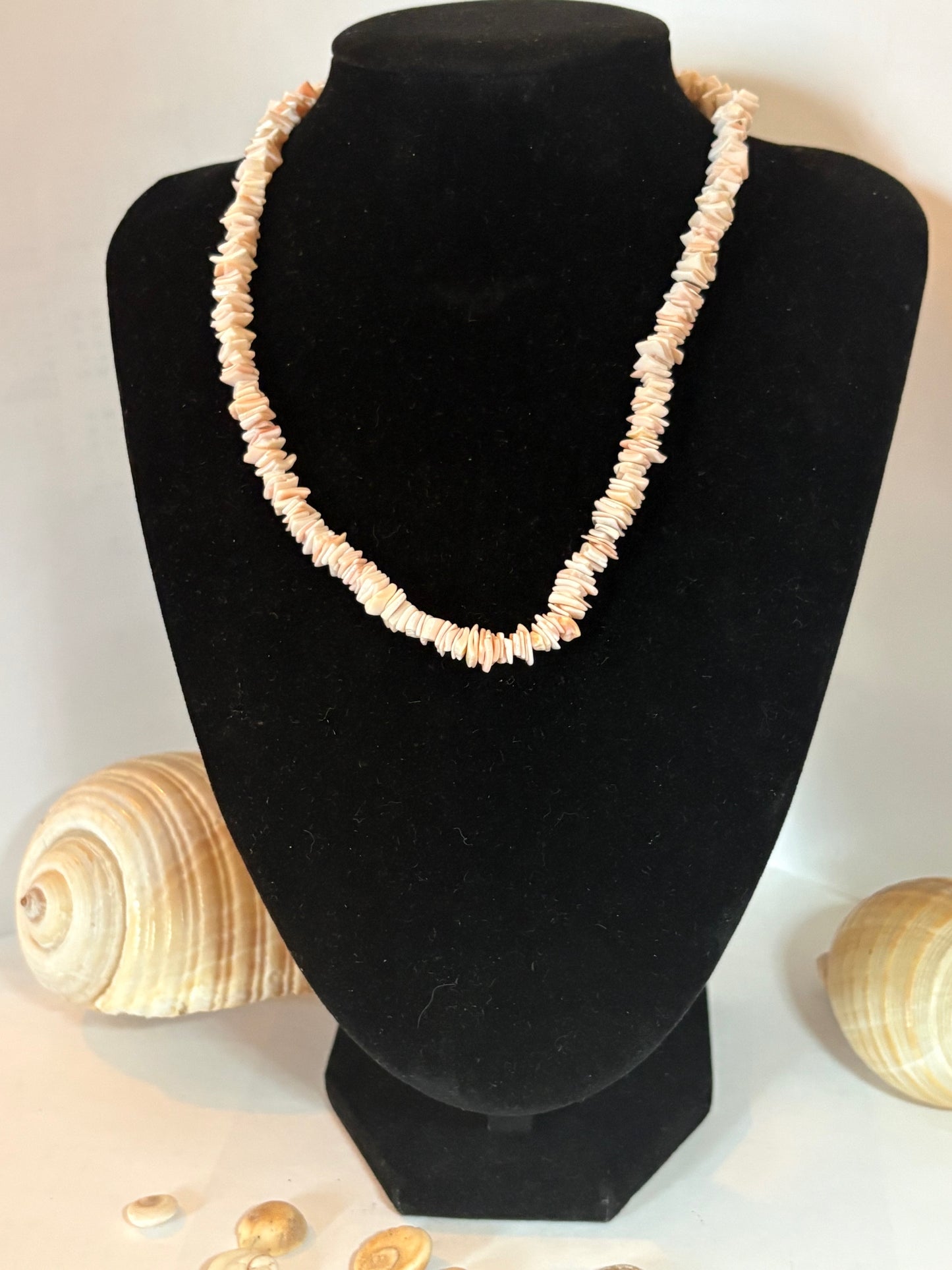 Zarte Vintage-Perlmuttkette aus Muschelmaterial – rosa, 40 cm