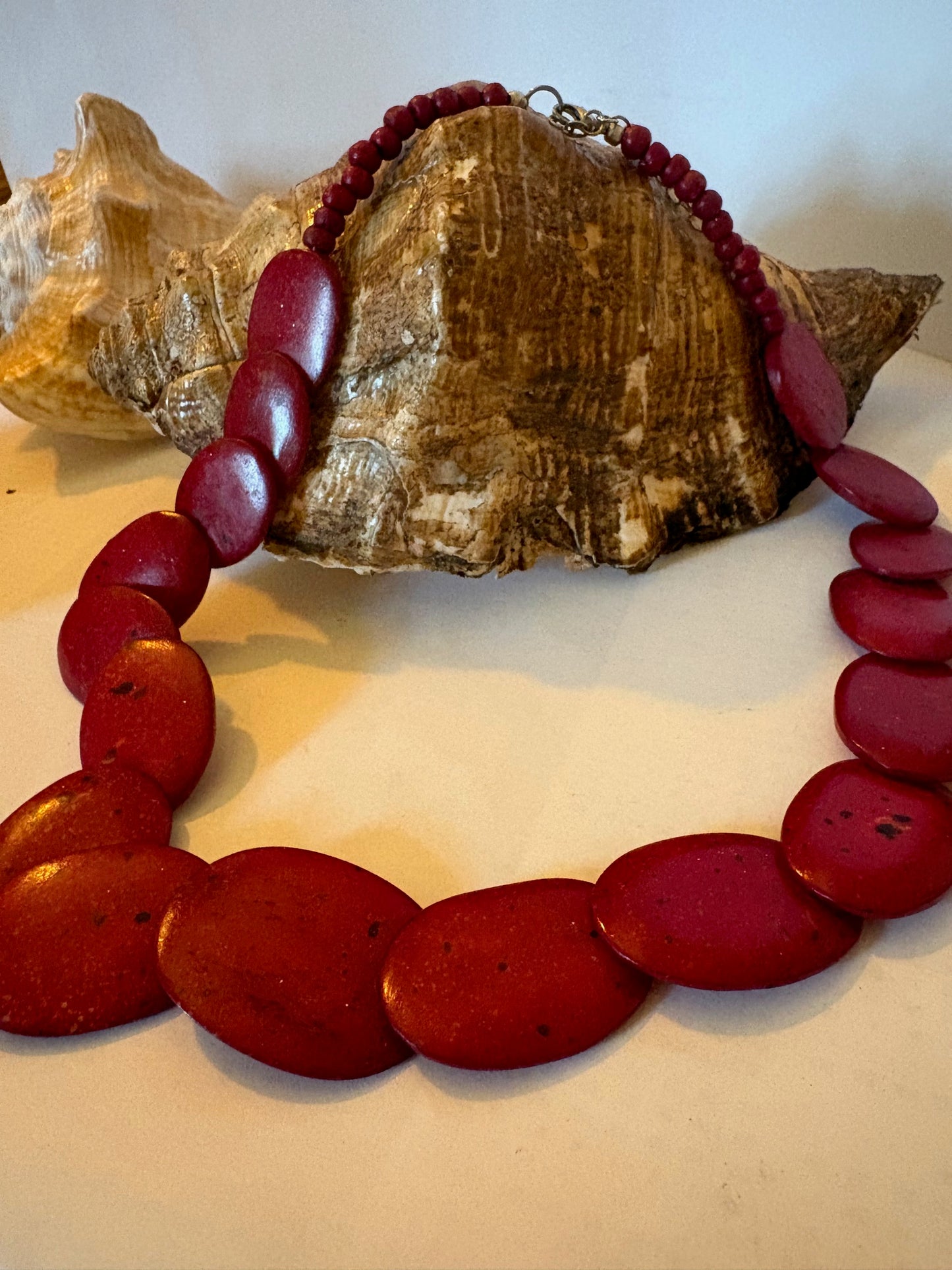 Vintage Tagua Nuss Kette in Rot – Statementkette mit Verlängerung