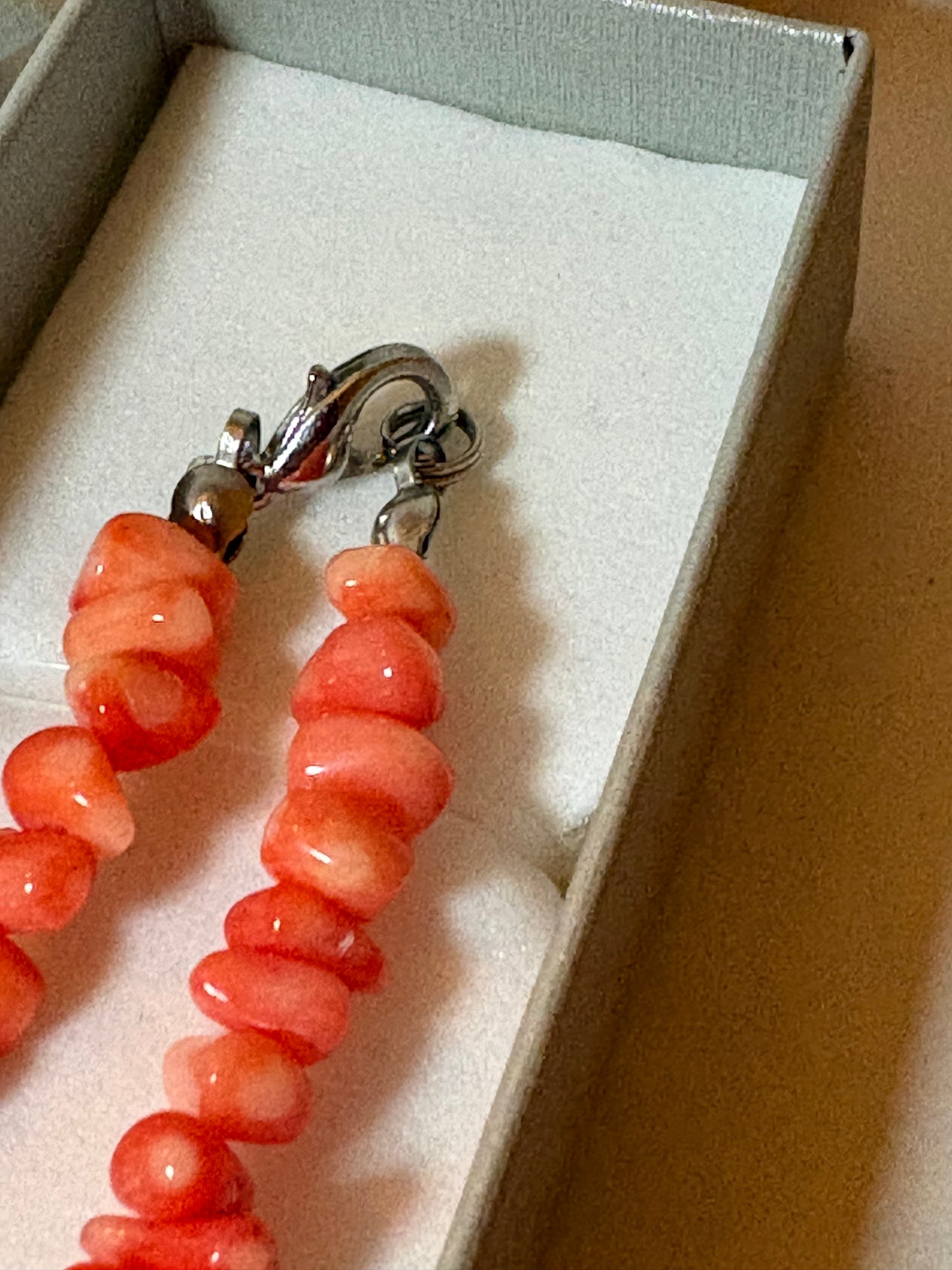 Vintage Engelshaut Korallenkette Rosa – Angelskin Collier 42 cm